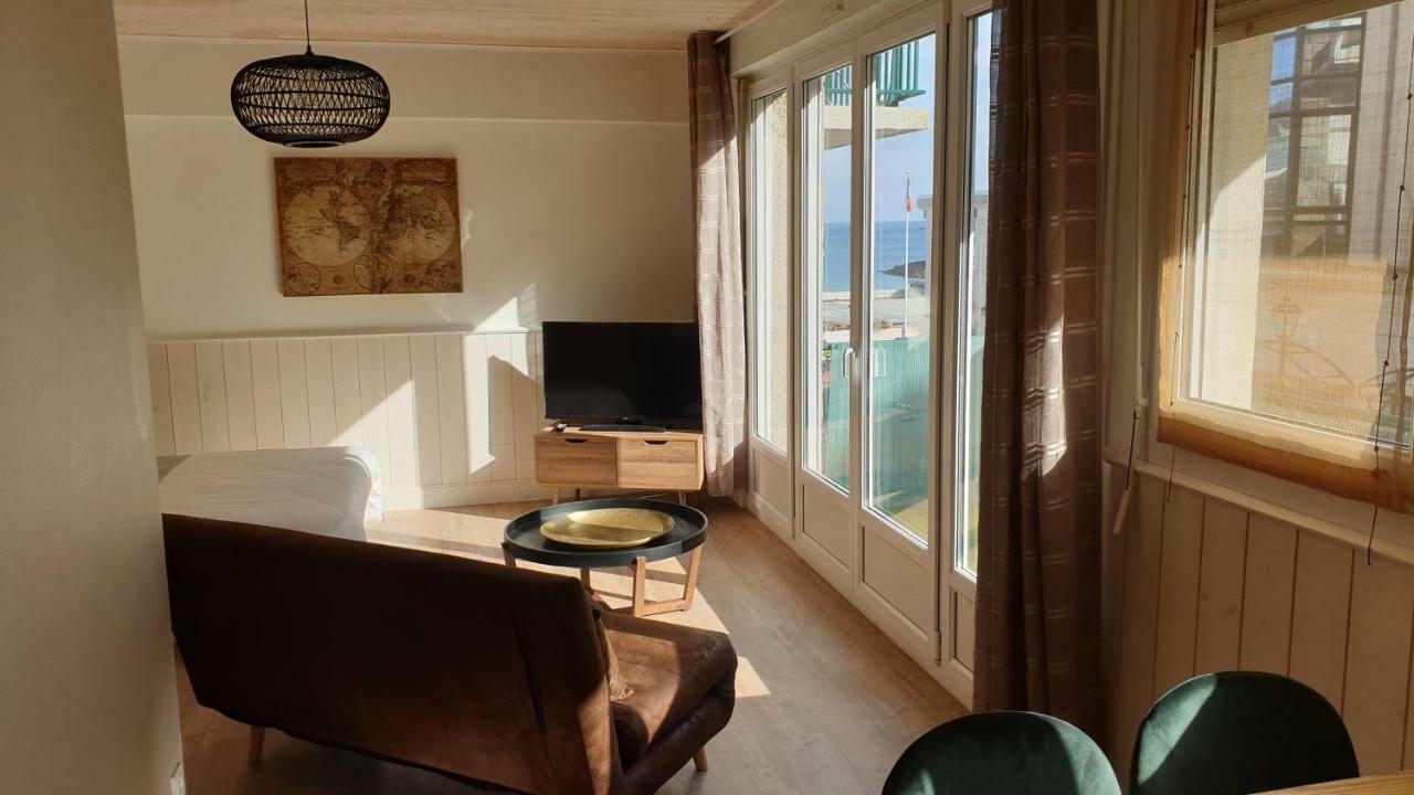 Les Studios Vue Mer Le Matlo Dinard Exterior foto